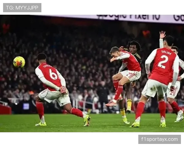 赢了半场，崩了全场！阿森纳为何总在领先后失控？