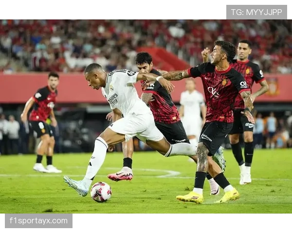 皇马中场断球问题明显，近期控场表现波动，对赛季走势形成制约