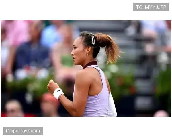 郑钦文喝个蛋白粉都要算卡路里，这哪是运动员，简直是AI